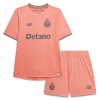 Virallinen pelipaita FC Porto Vieras 2025-26 Lyhythihainen - Lasten ( + Lyhyet housut ) Virallinen pelipaita FC Porto Vieras 2025-26 Lyhythihainen - Lasten ( + Lyhyet housut )